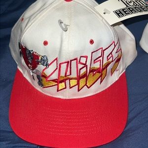 NFL heroes chiefs dead stock (some storage discoloration)